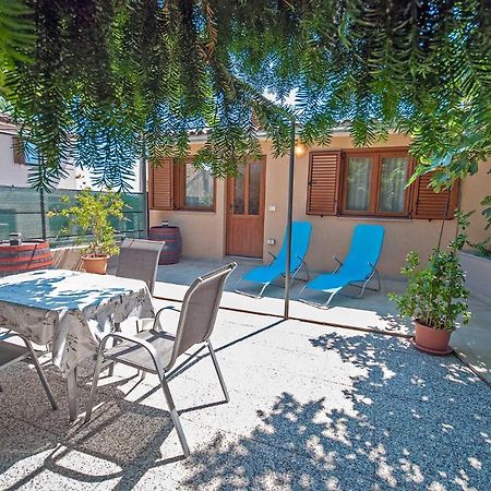 Apartman Kirac Pomer Esterno foto