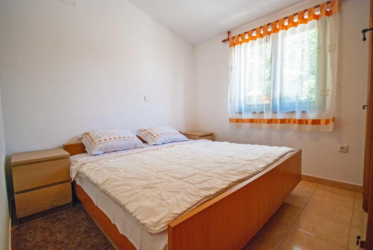 Apartman Kirac Pomer Esterno foto